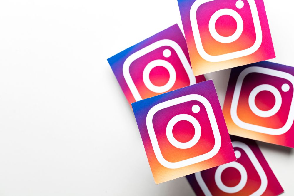Instagram to Hide Promotional Weight Loss and Cosmetic Surgery Posts From Users Under 18s