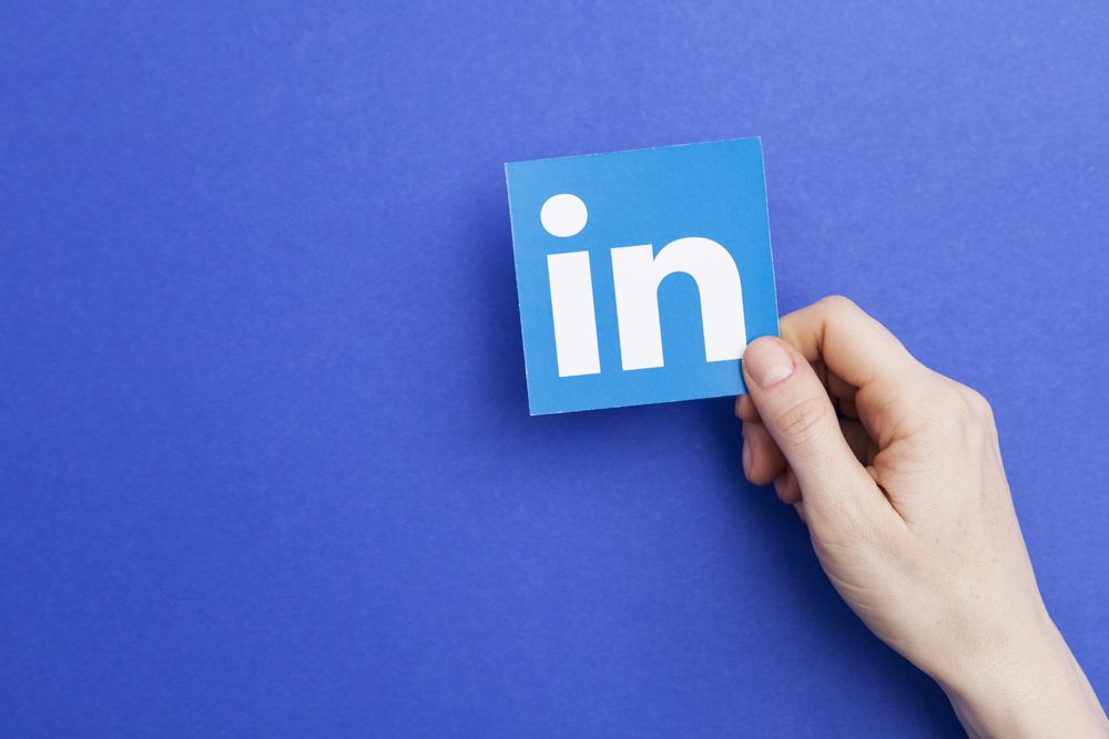 How to Find B2B Influencers Using LinkedIn Sales Navigator